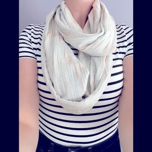 GAP Infiniti Scarf
